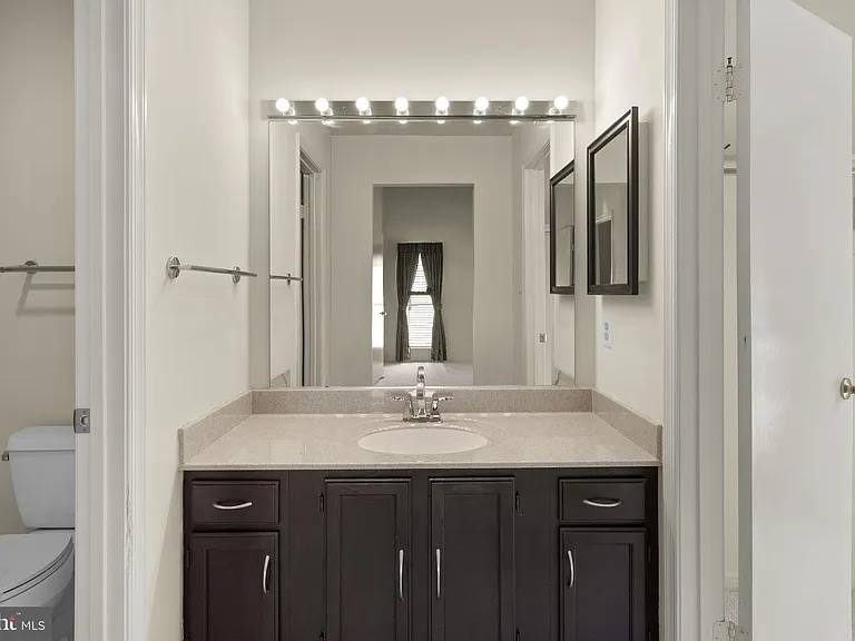 1469 Casino Cir — Photo 11