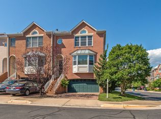 8179 Madrillon Ct, Vienna, VA 22182