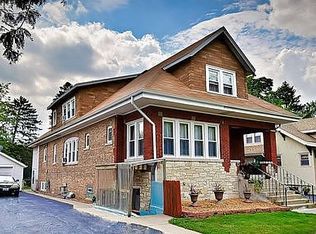 8639 Carey Ave, River Grove, IL 60171