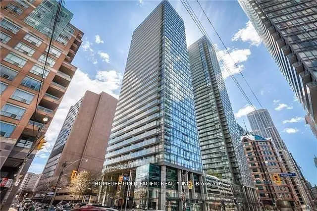37 Grosvenor St #405 — Photo 1