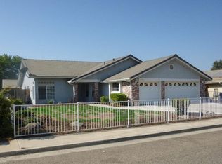 1613 W River Ave, Porterville, CA 93257