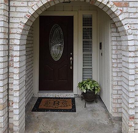 2nd image of 3307 Evergreen Glade Dr