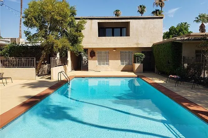 La Casa — Photo 76
