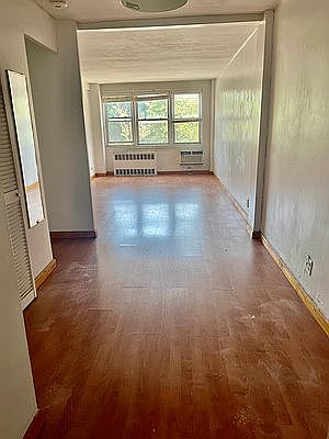 3rd image of 50 Bayard St APT 3S