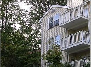 2540 118th Ave SE APT 1-102, Bellevue, WA 98005
