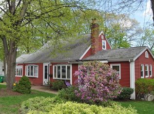 107 Hillview Rd, Westwood, MA 02090