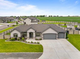 11227 Quiver Ln, Pasco, WA 99301