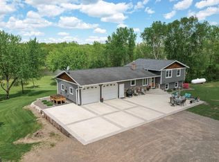 11946 180th St, Milaca, MN 56353