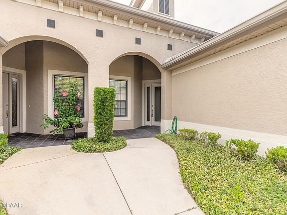 3rd image of 717 Cobblestone Dr