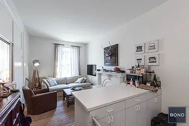 Rented by Bond New York