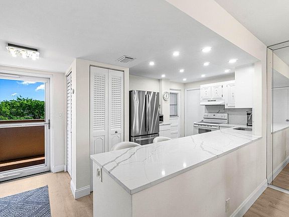 4th image of 6461 NW 2nd Avenue #4110