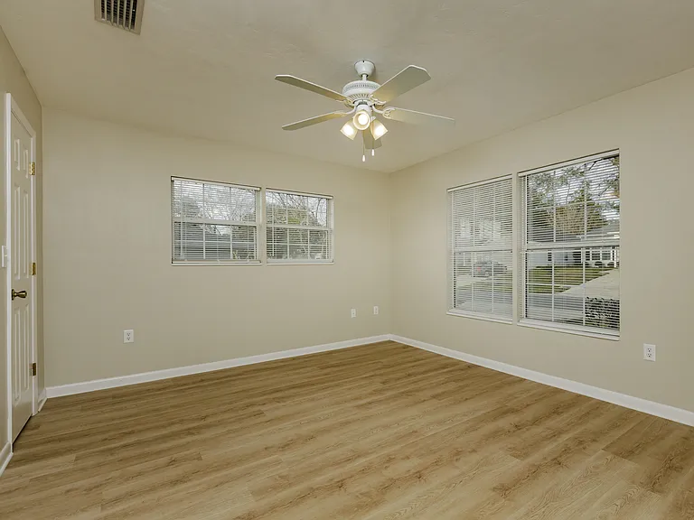 6367 NW 109th Pl — Photo 13