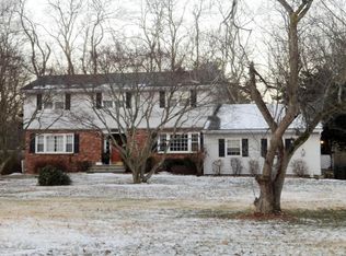 44 Farm Rd, Middletown, NJ 07748