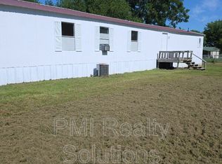 305 W Dixieland Ave, Porter, OK 74454