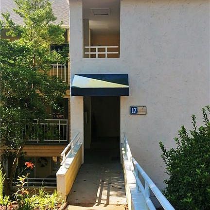 2nd image of 1707 Northlake Dr