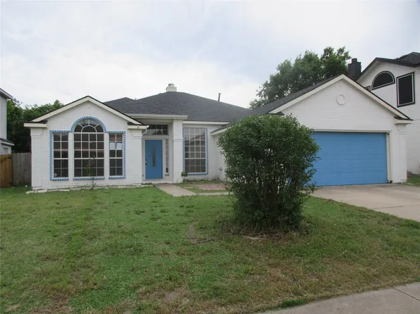 214 Westbrook Dr, Arlington, TX 76002