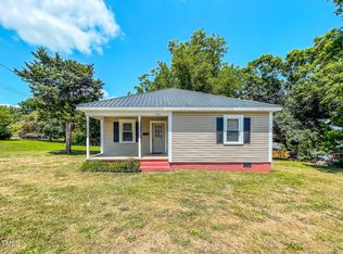229 Edgar St, Roxboro, NC 27573