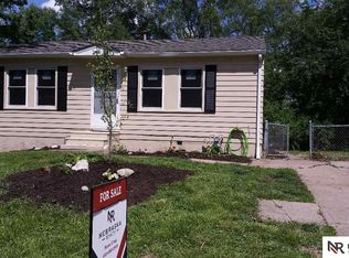 7607 Chandler Hills Dr, Bellevue, NE 68147