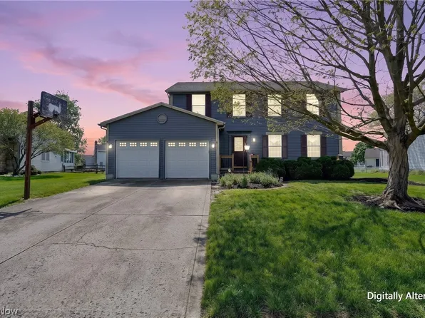 527 Warwick Ln, Pickerington, OH 43147