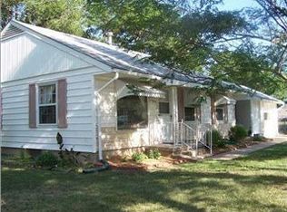 900 S Plum St, Newton, KS 67114