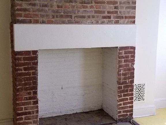 5th image of 964 Bedford Ave APT 1