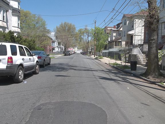 5th image of 50 Vermont Ave