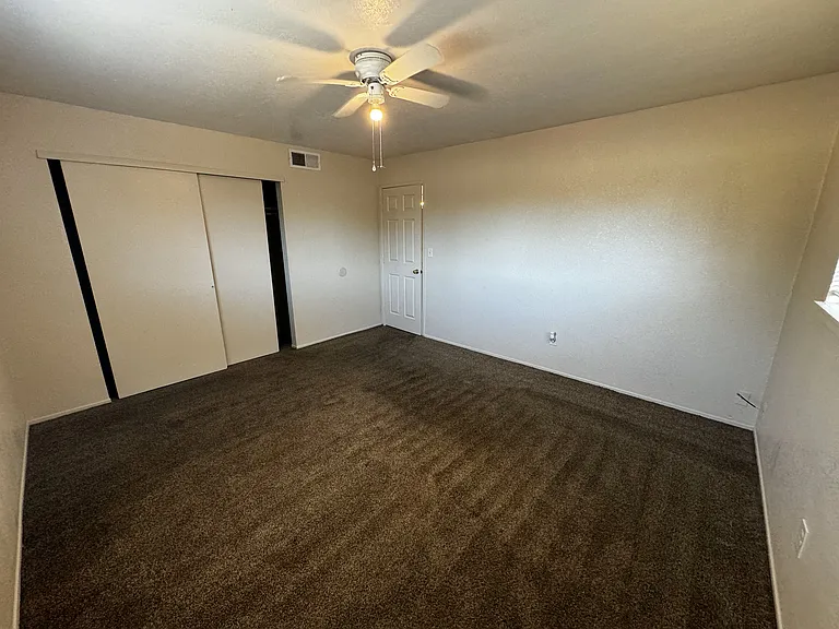 3318 R St #A — Photo 10