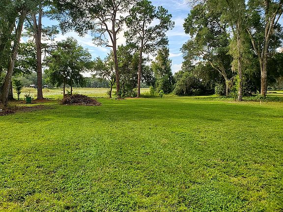 3rd image of 4396 E Shorewood Dr