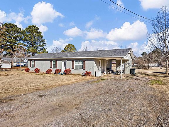 3rd image of 21 Brents Rd