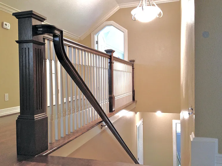 2560 Shirley Ave — Photo 8