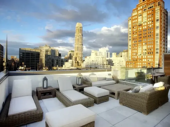 132 East 65th Street image 11 of 13