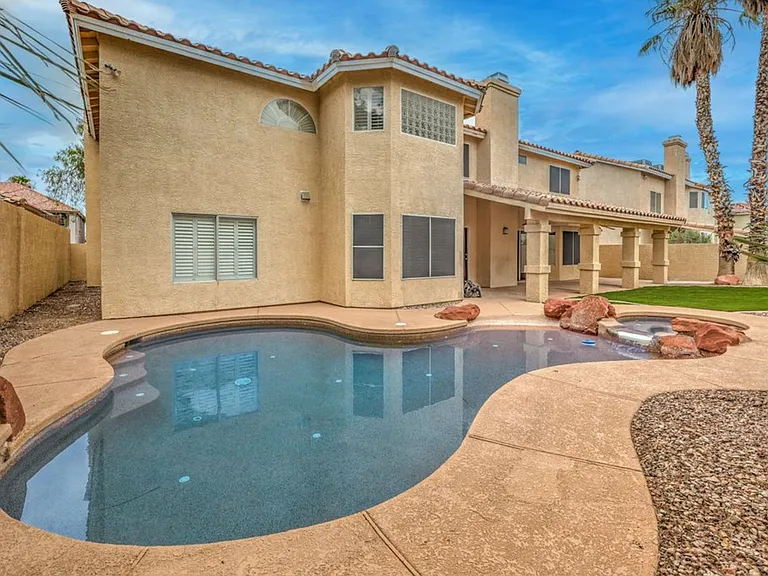 3743 Lone Mesa Dr — Photo 39