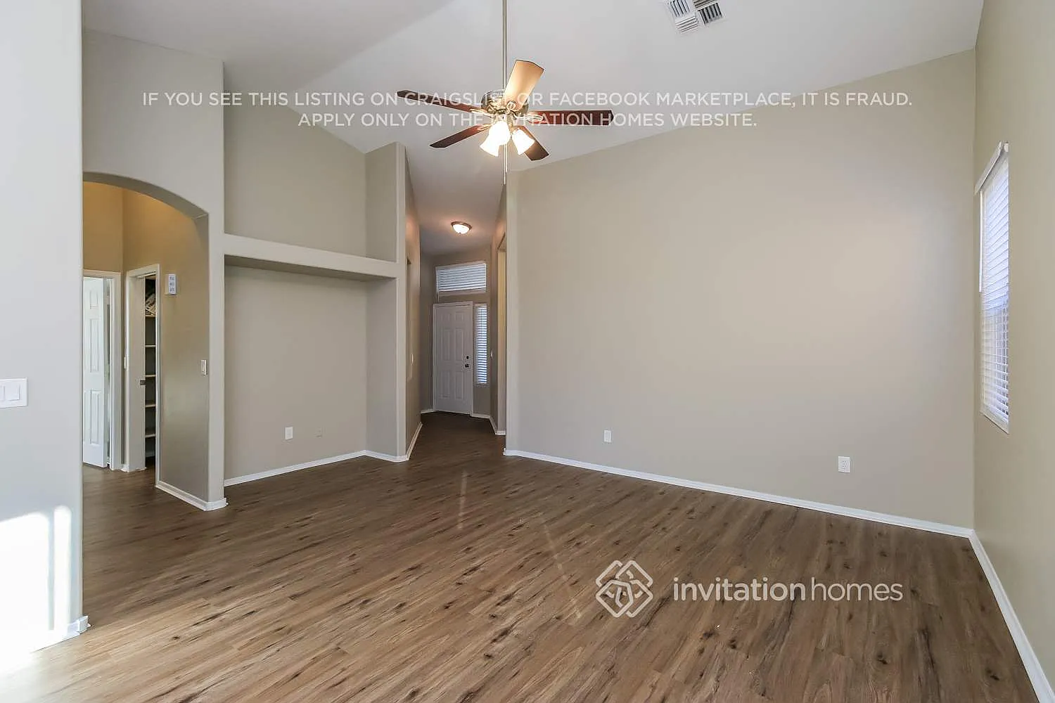 8943 E Calypso Avenue Mesa, AZ 85208 — Photo 2