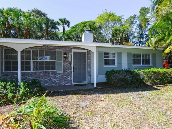 4522 Banan Pl, Sarasota, FL 34242