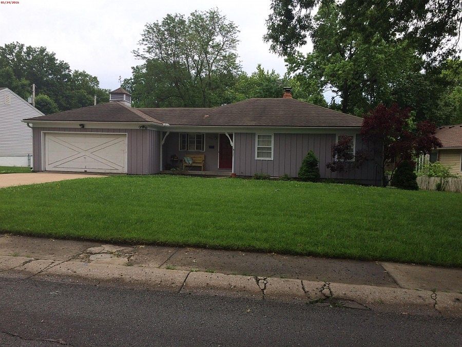 1st image of 1203 W 86th St