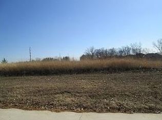 3415 Meadow View Ct NE, Cedar Rapids, IA 52411