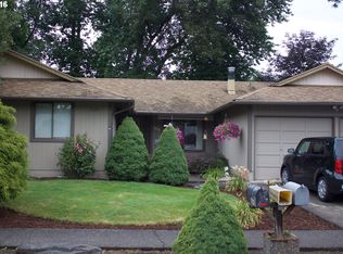 3230-3232 SE Stott Cir, Troutdale, OR 97060