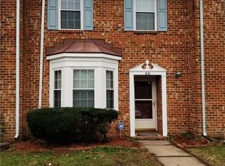 421 Greenview Dr, Virginia Beach, VA 23462