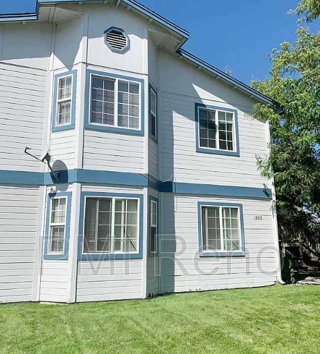 1st image of 1088 Latigo Dr Unit 2
