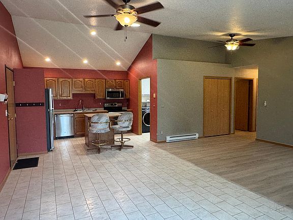 4th image of 300 Roosevelt Rd SW APT 12
