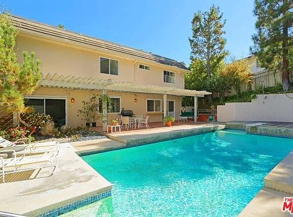 2nd image of 12131 La Casa Ln
