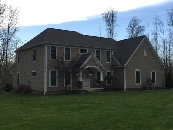 1005 N 14th St, Sebring, OH 44672