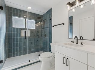 2400 Julian St APT 12, Houston, TX 77009