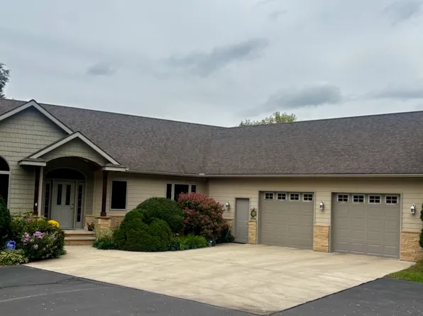 35382 480th St, Kasota, MN 56050