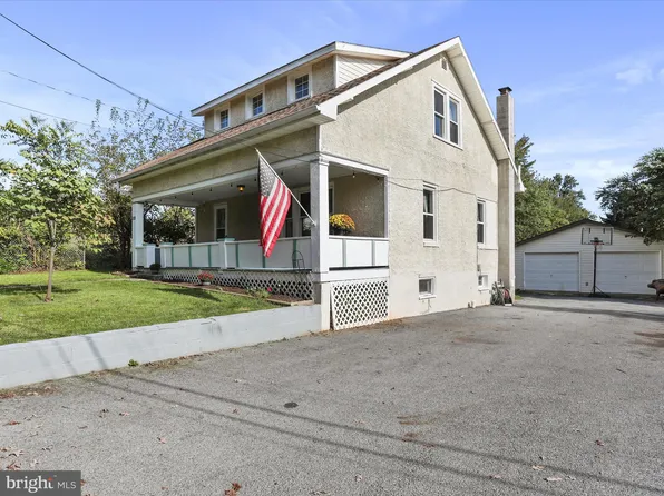 104 Potato Hill St, Hedgesville, WV 25427