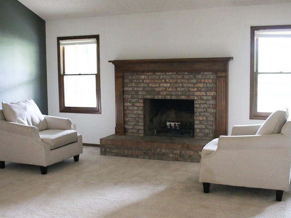 Great room - main floor