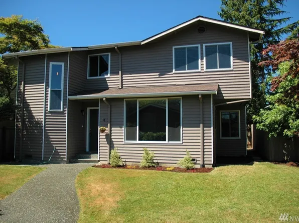 215 94th St SE, Everett, WA 98208