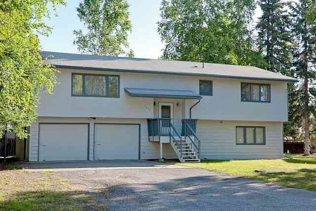 1st image of 4736 Harvard Cir