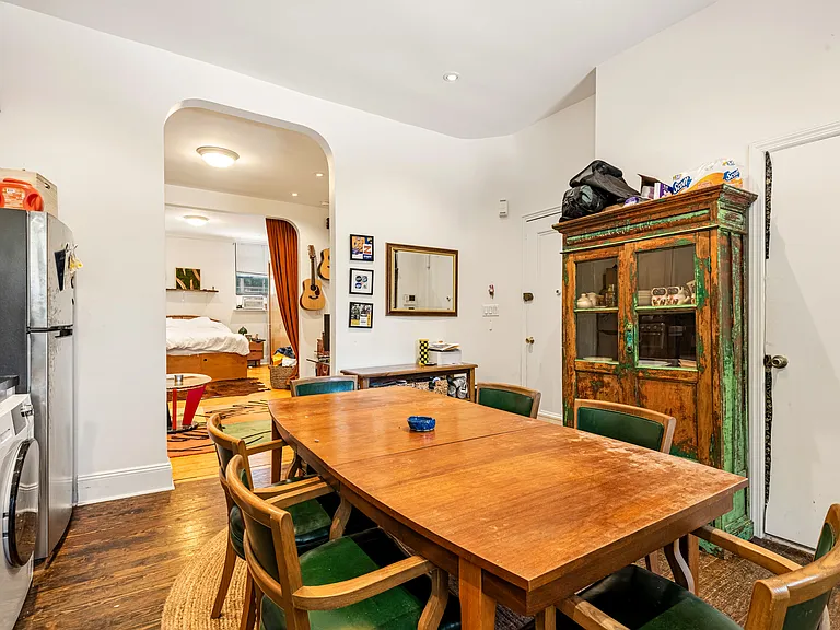 100 Franklin St #1 — Photo 7