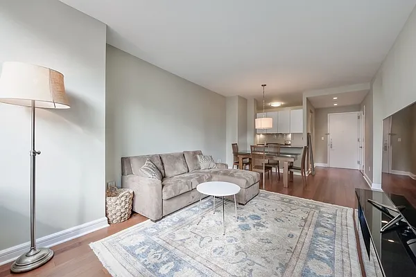 Sold by Compass | media 2